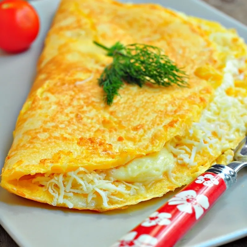 KAŞAR PEYNİRLİ OMLET